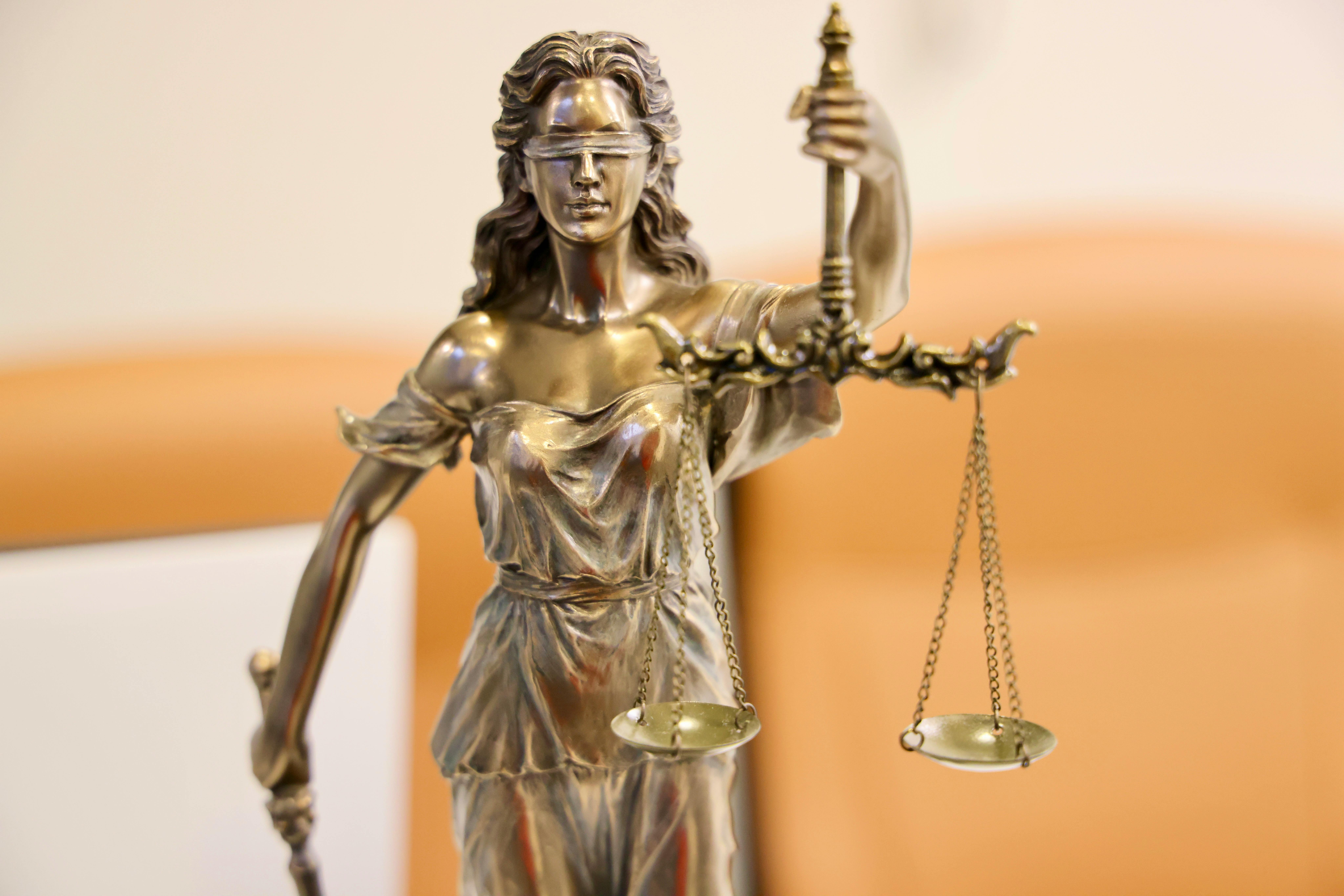 Advocate
